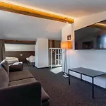 H Xl *
