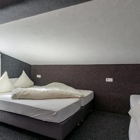 Chalet H Xl